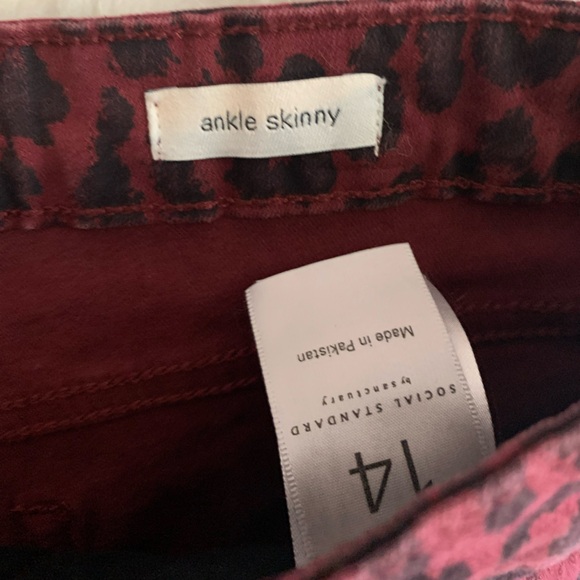 Red Leopard Print Skinny Ankle Jeans { Sanctuary } - Picture 8 of 11